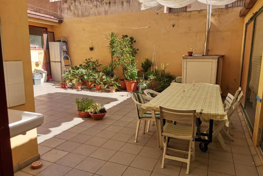 Da Agnese Holiday Home In Bosa Sardegna! Extérieur photo
